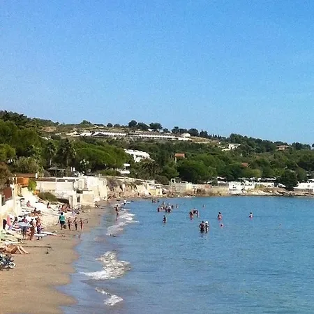 Apartment T2 Vue Magnifique Baie A 300m De La Mer La Ciotat